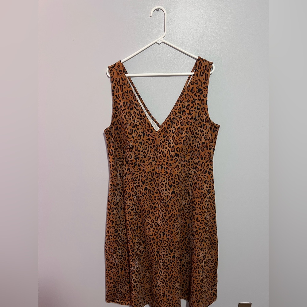 Leopard Print Sleeveless Dress